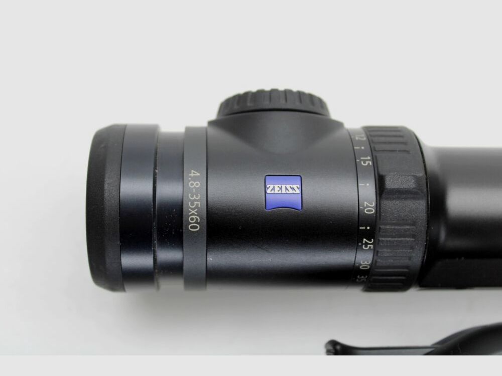 Rep. Büchse Blaser R8 Ultimate / Professional Success mit Zeiss V8 4,8-35x6	 .308 Win