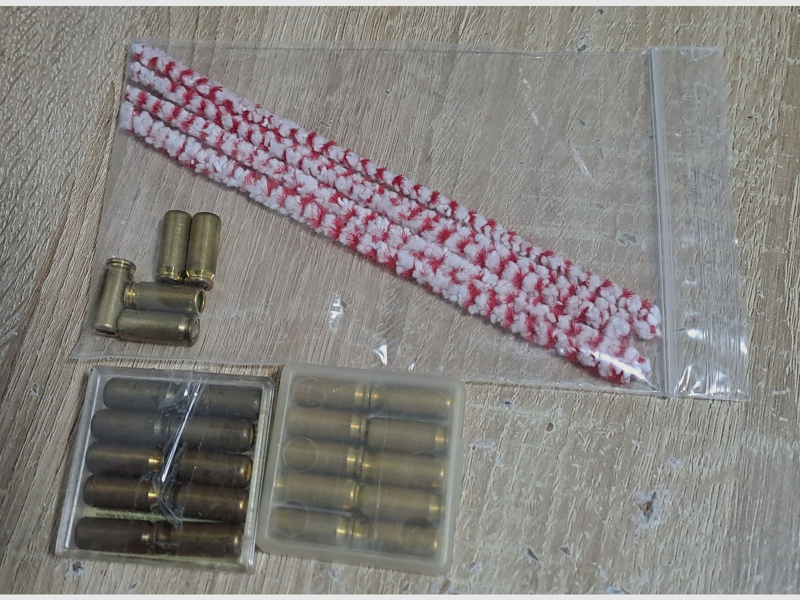 Gaspatronen im Kal. 8 mm Knall