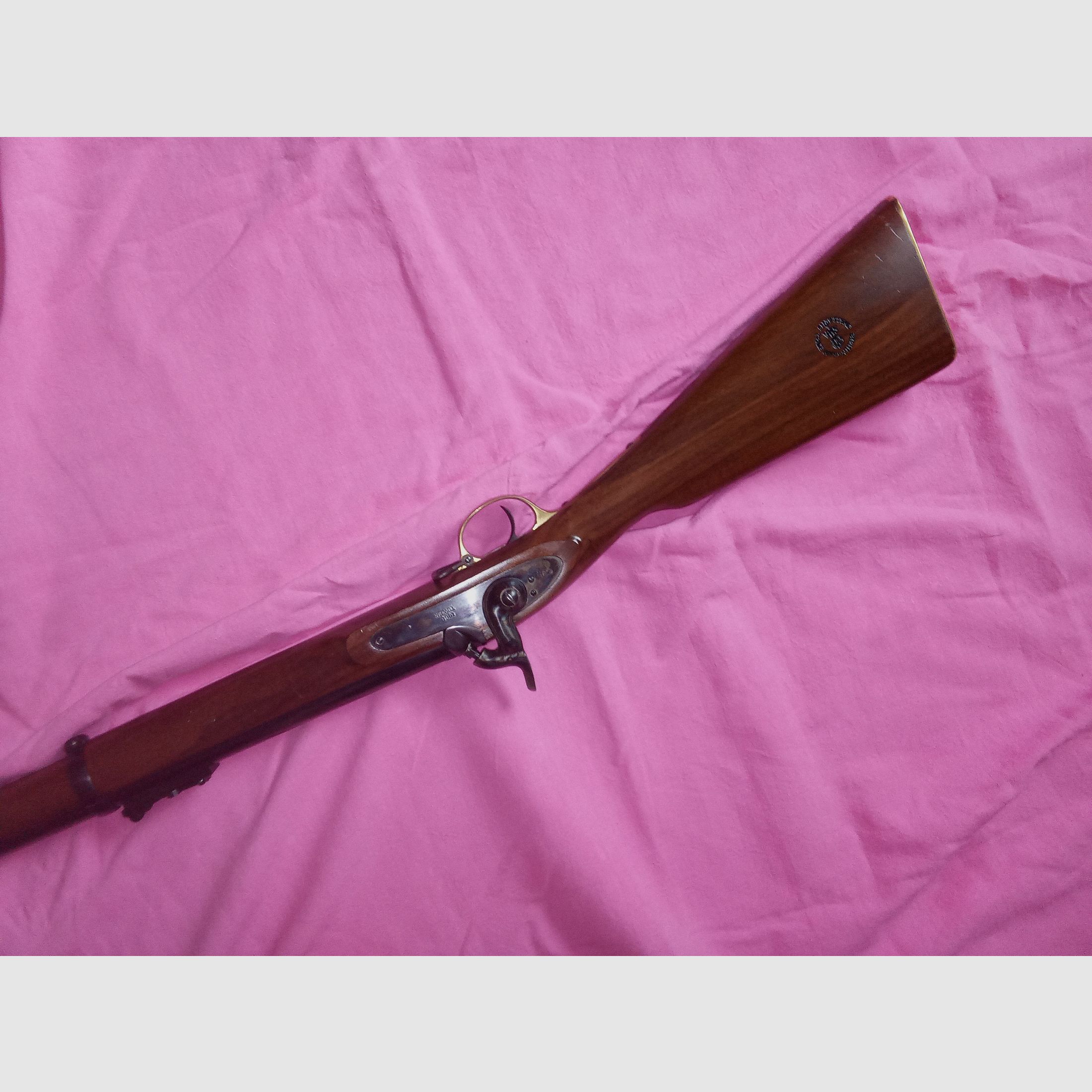 Gewehr PEDERSOLI Enfield 2 Bänder Pat 1858 mit Schlagbolzen Kal 577