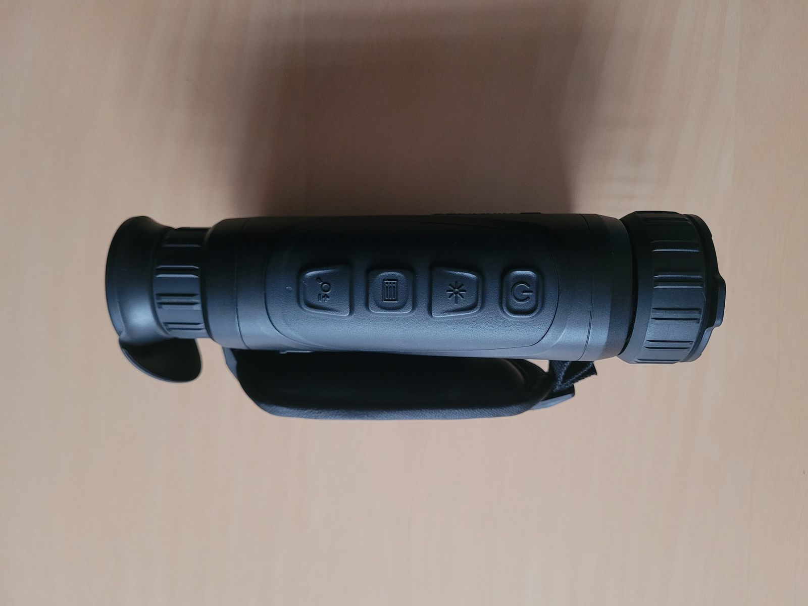 Hikmicro Condor CQ35L Wärmebildkamera – sehr guter Zustand – inkl. Laser-Entfernungsmesser