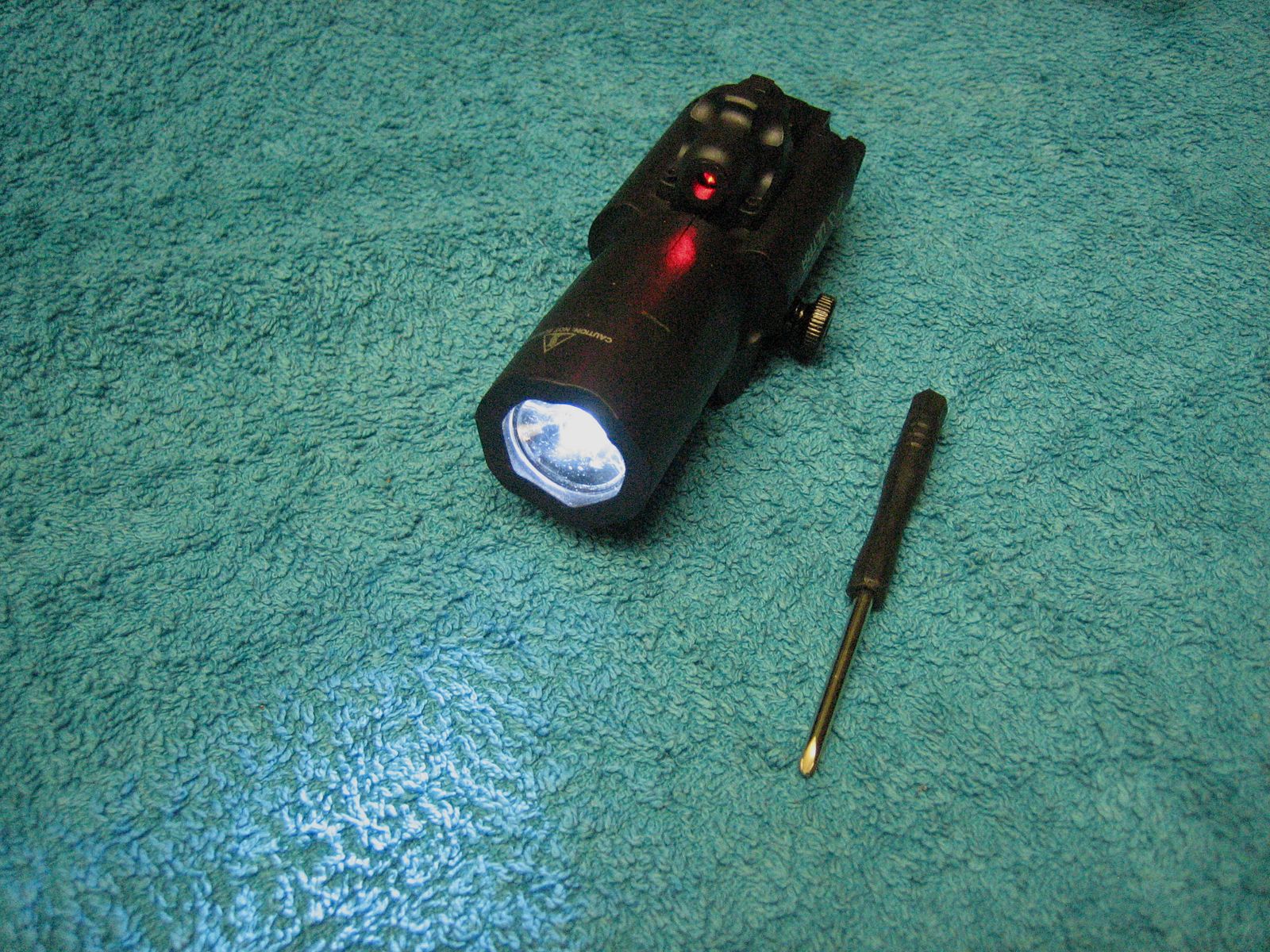 Laser and flashlight in one for 22mm rail New