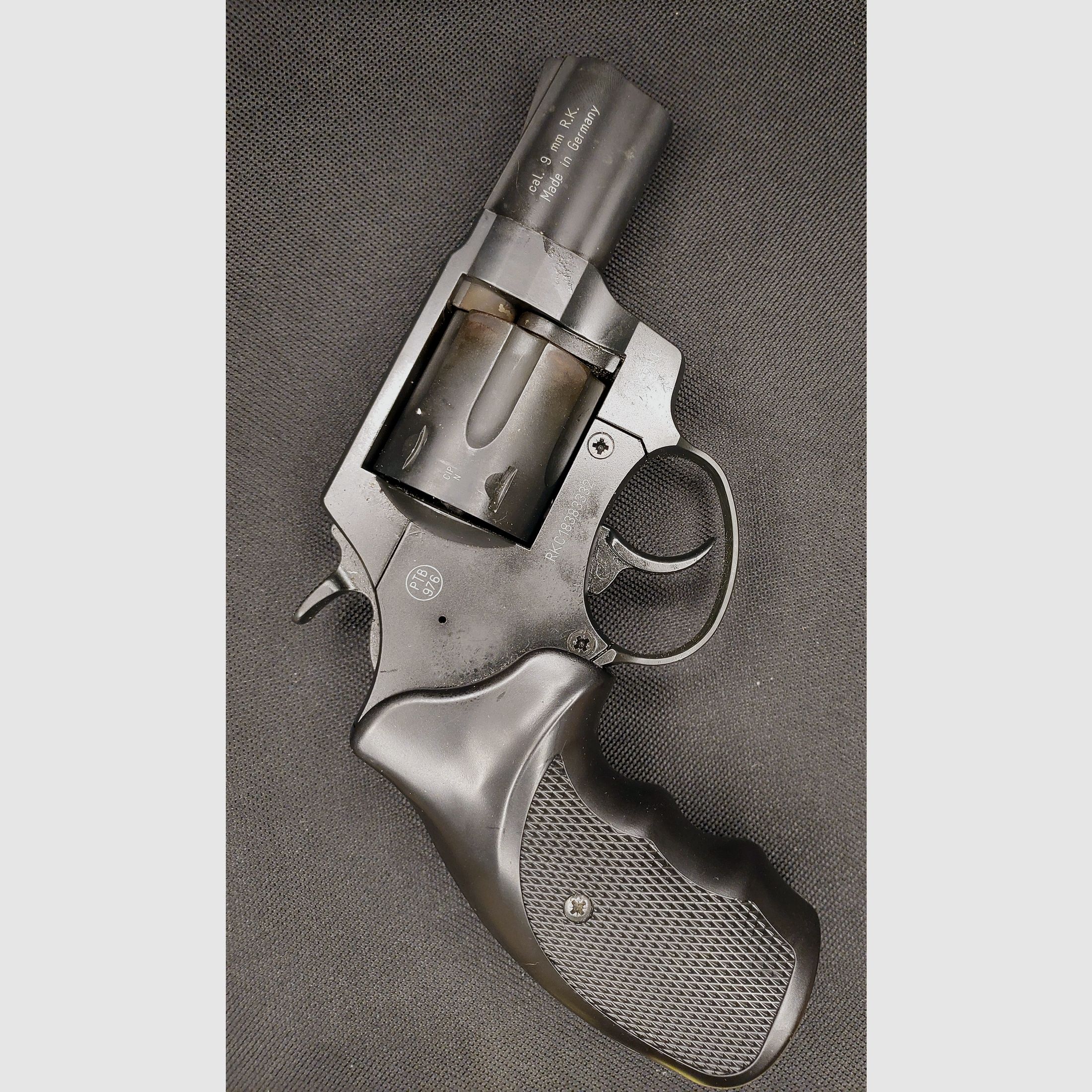 Röhm RG89 Combat Grip revolver a salve 9 mm R.K. PTB 594 RG 89