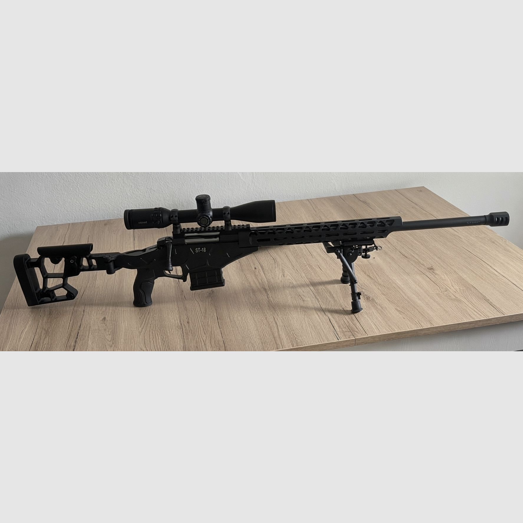 Mercury sport karabin powtarzalny ST18 Key-Mod (Hawke Sidewinder 30 SF 4,5-14x44), zdjęcie 1 z 3