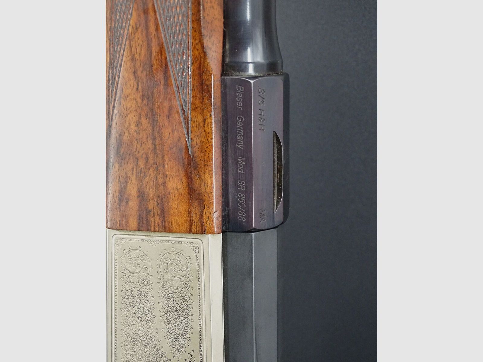 Blaser SR 850 / 88 Kaliber .375 H&H Schrankwaffe SR 850 / 88
