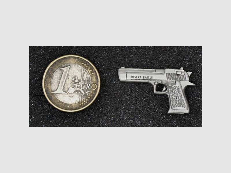Desert Eagle Pistole als Metall-Anstecker
