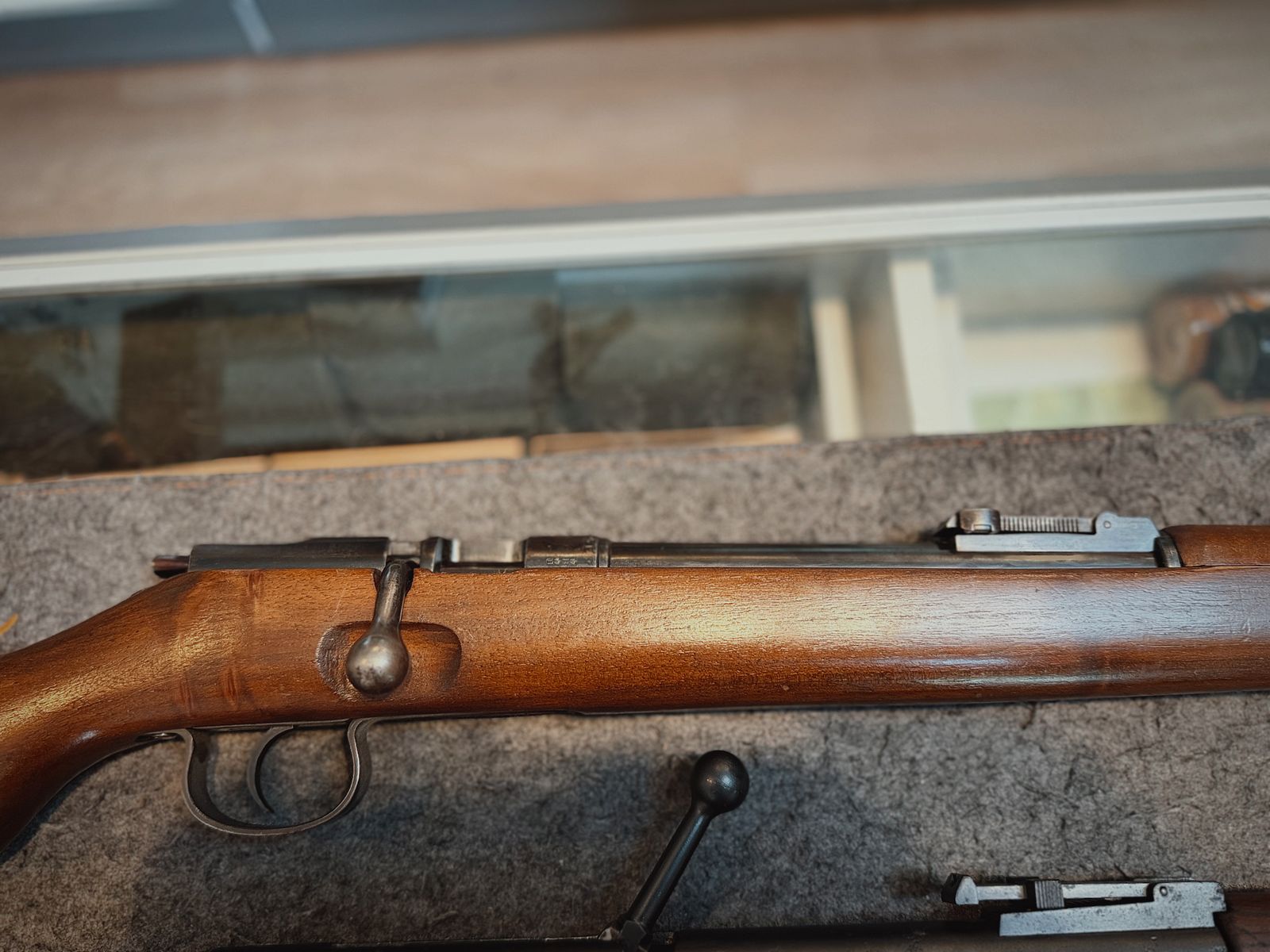 Conjunto de armas históricas – Suhl W625C (.22 l.r.) y 2× Haenel Sportmodell 33 Patente Schmeisser