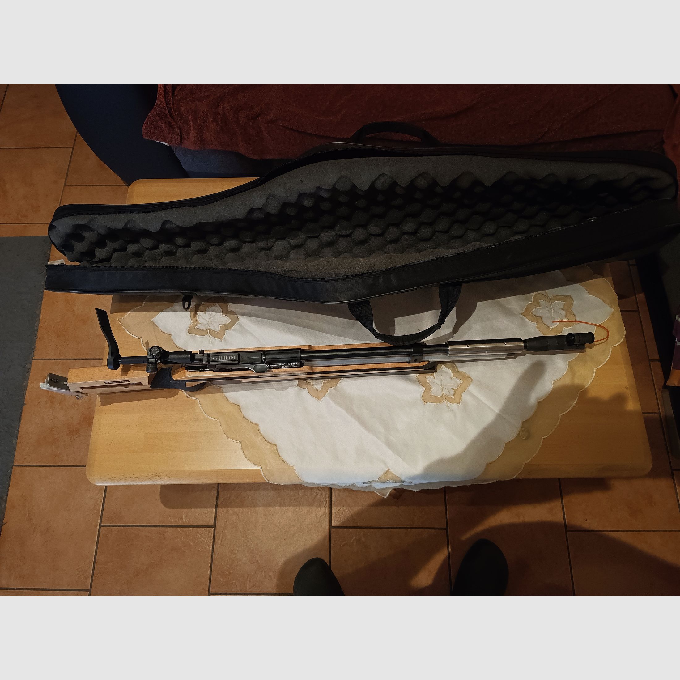 Anschütz 2002 mit Tasche 