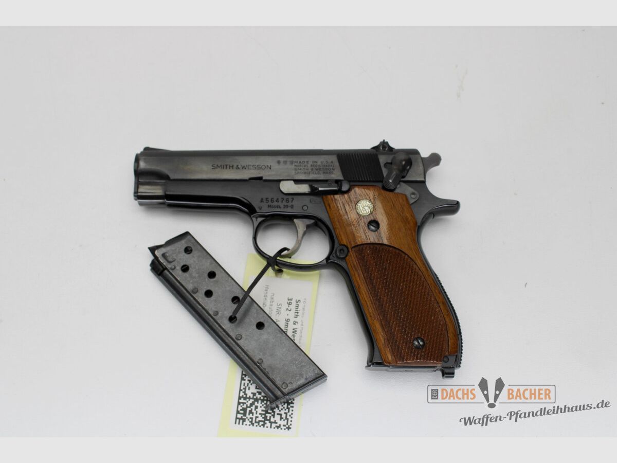Pistole S&W 39-2 Kal. 9mm Luger 2tes Magazin