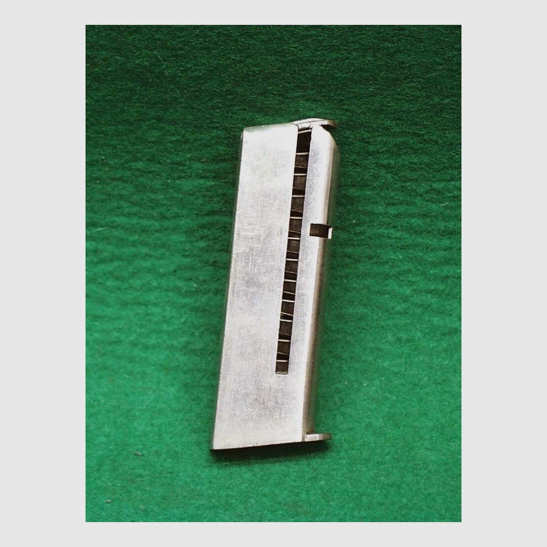 Astra 3000 magazine for Astra 3000