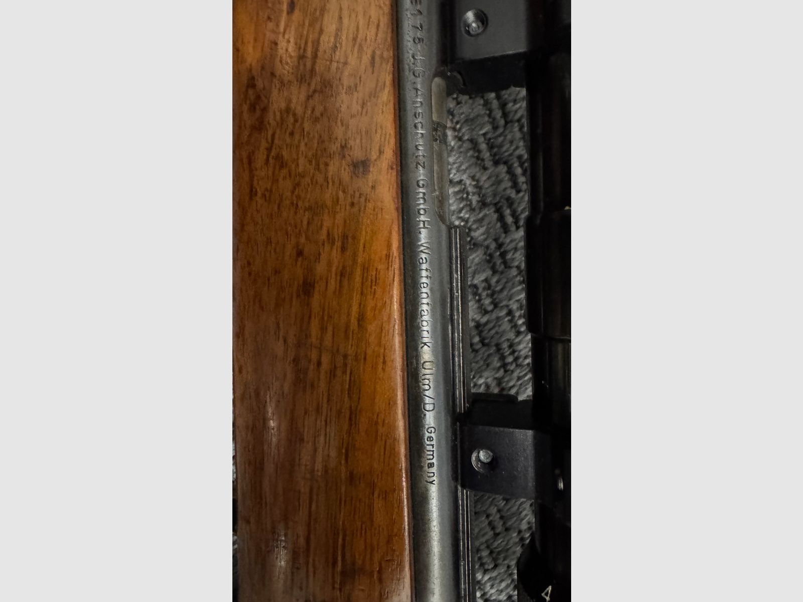 Anschütz Gewehr Kaliber .22lfb mit Zielfernrohr