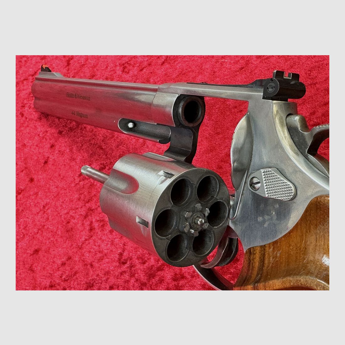 Smith & Wesson 629-5 Classic