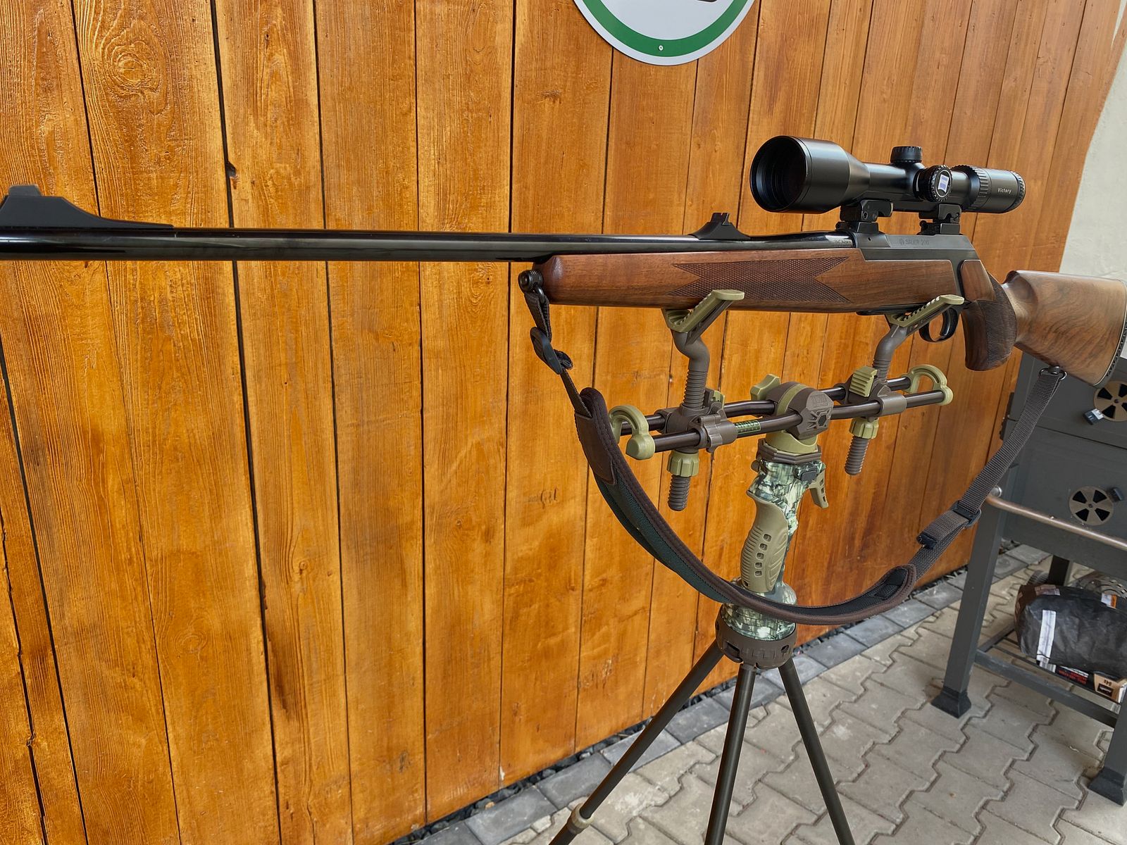 Sauer 200  in 7x64  mit Zeiss Varipoint 2,5-10x50