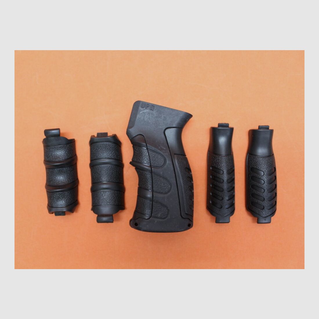CAA Tactical Kalashnikov AKM: Empuñadura de pistola CAA (UPG47) Polímero Negro Empuñadura de pistola ergonómica
