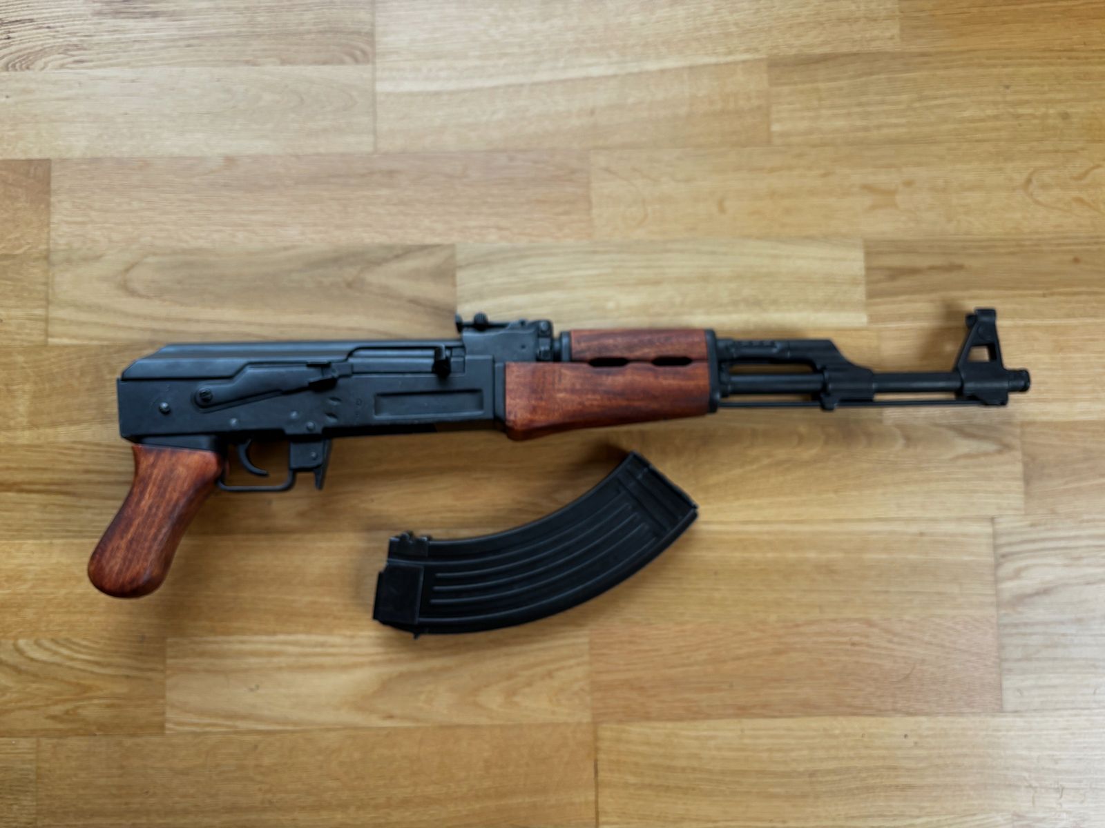 DEKO AK-47 Kalaschnikow sans crosse Denix