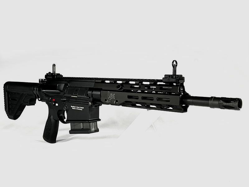 Heckler & Koch MR308 A3 mit 13" und M-LOK Handschutz