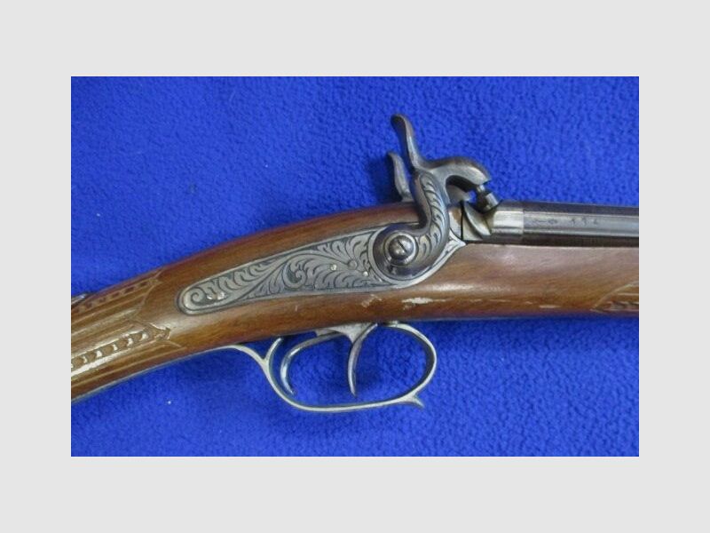 Percussion double-barrel shotgun with damask barrels .36 DF