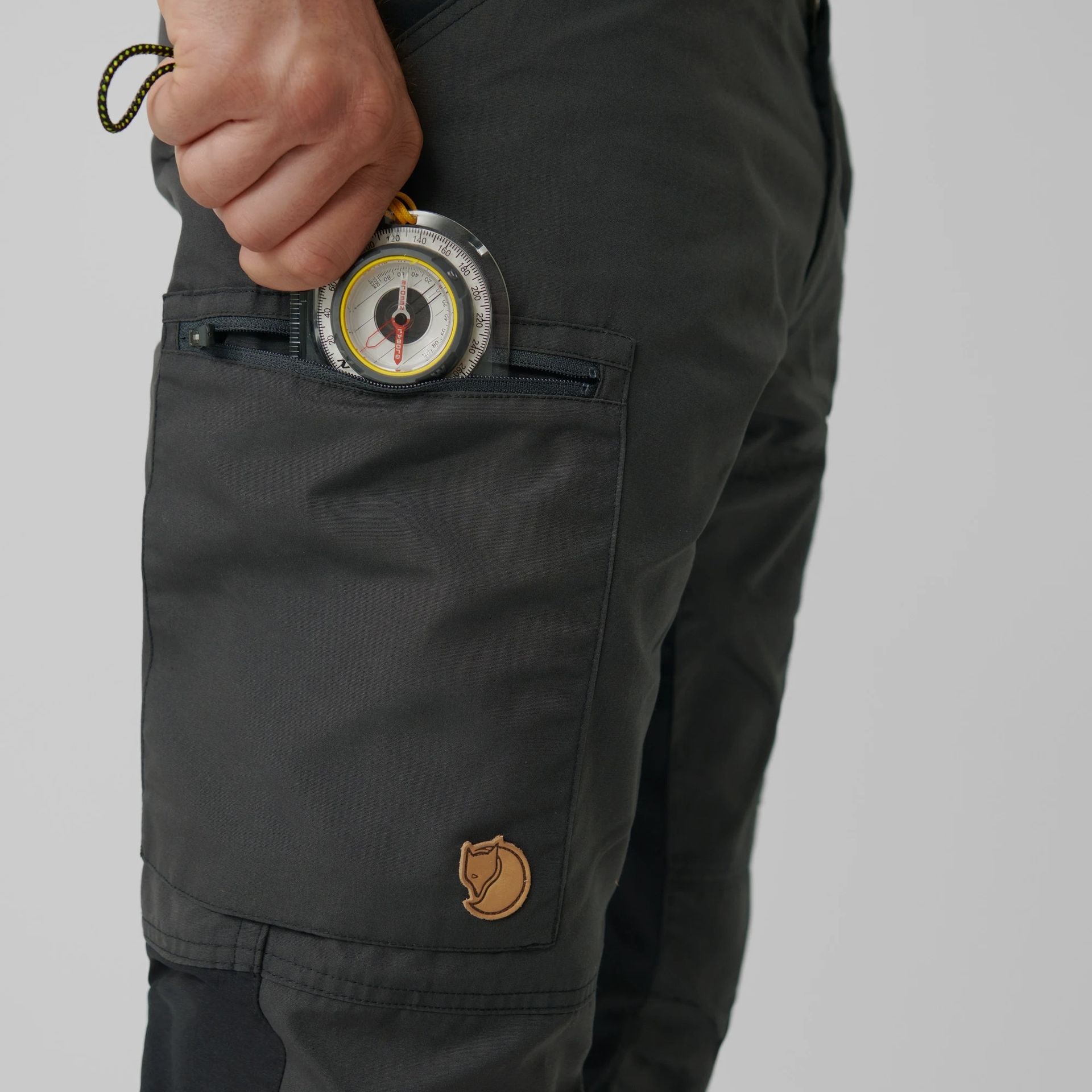 Fjällräven Kaipak Hose M Olive, Bild 6 von 9