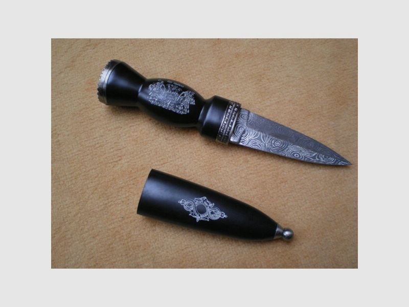 Sgian Dubh, schottischer Strumpfdolch