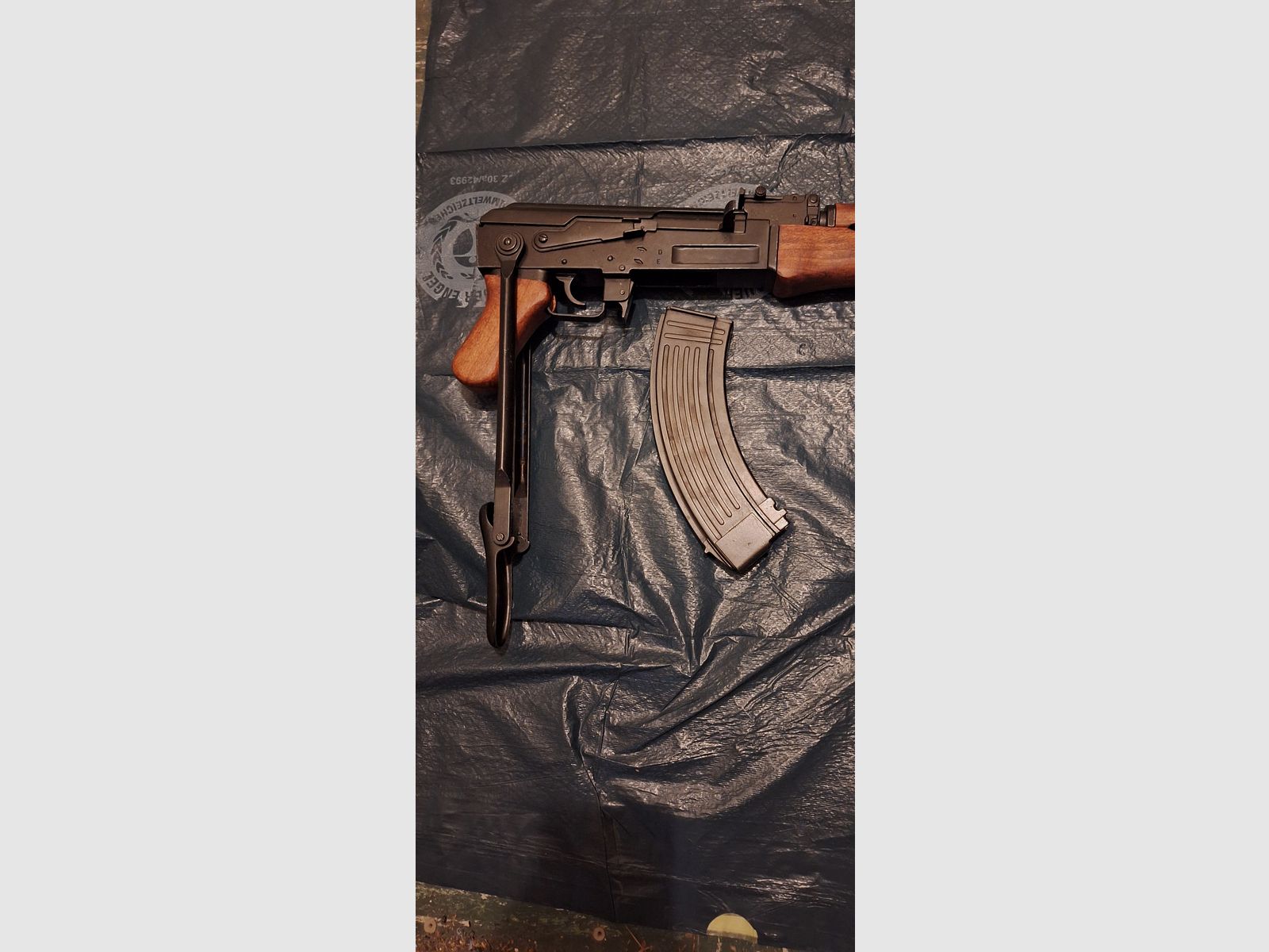Kalaschnikow AK-47 Replika – guter Zustand, mit Gebrauchsspuren – 150 € VB