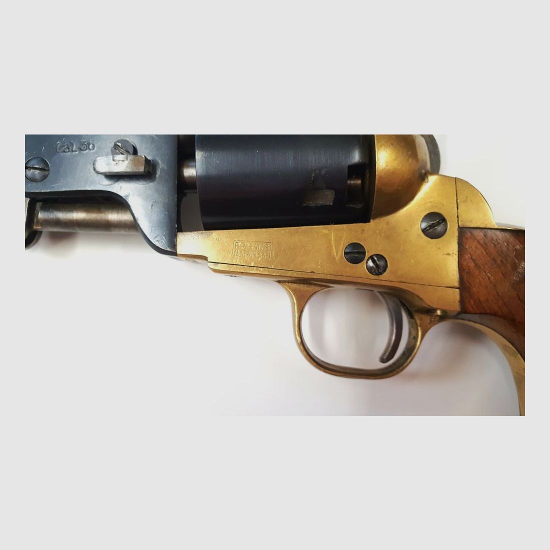 Revólver de percusión desconocido 1851 Navy, calibre .36 Black Powder cañón de 7,5 pulgadas