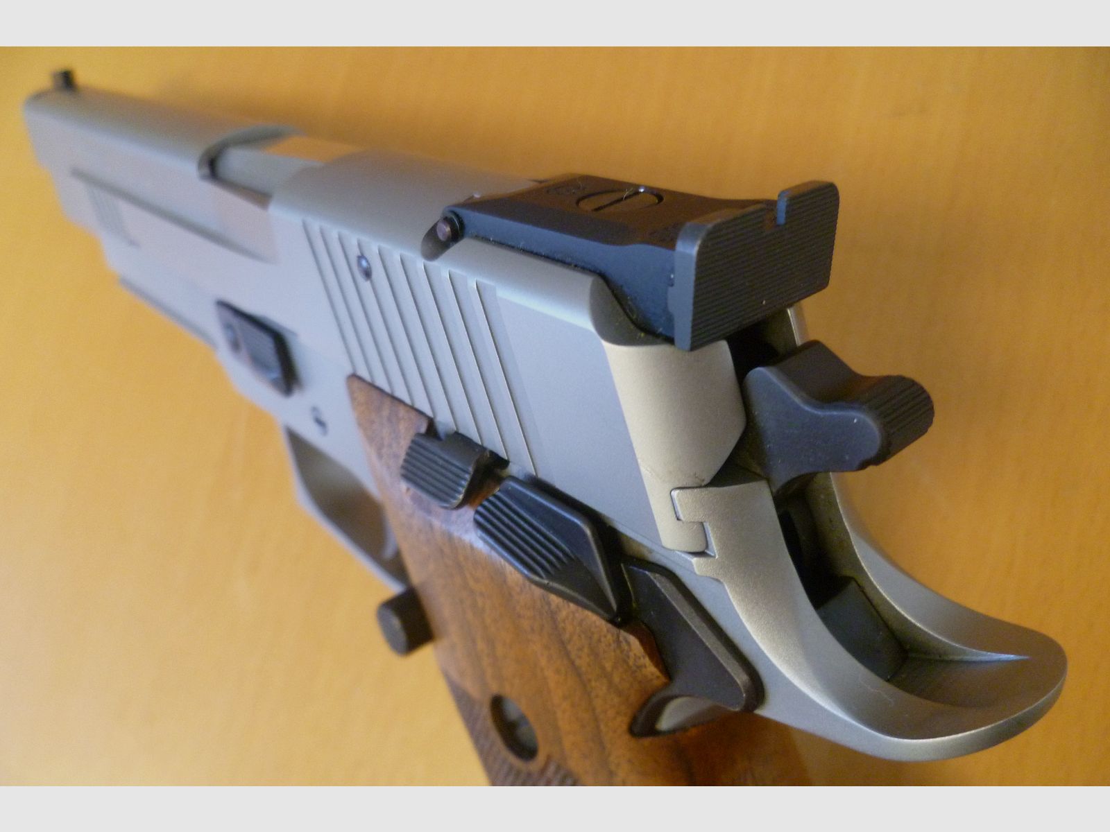 Pistole SIG Sauer P 220 S .45 Auto