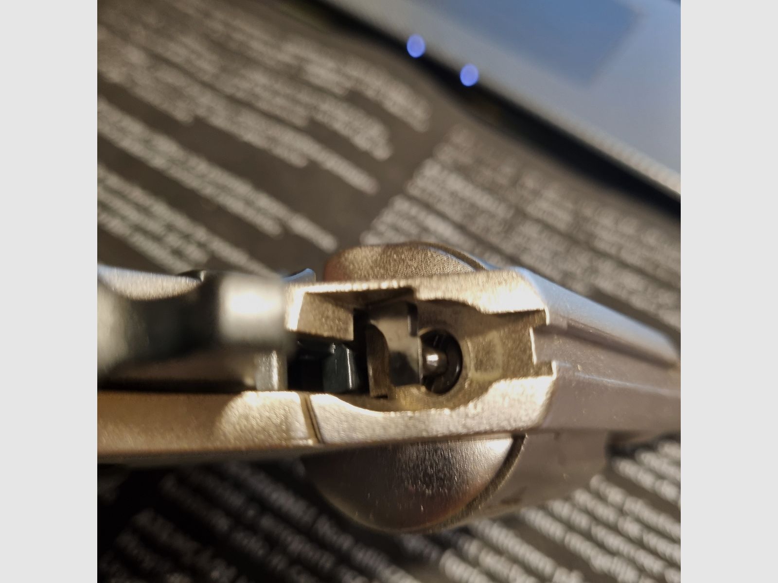 Röhm RG 89 N, nickelt, 9mm R Knall, 10 Schuss CS, 50 Schuss Knall, PTB 594 altes Modell