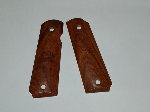 Grip panels of the Cold 1911 P.A.K