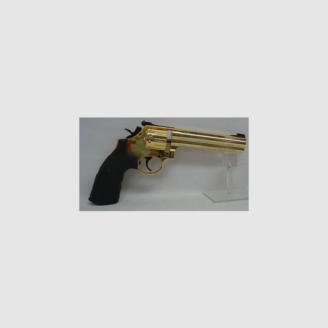 Smith & Wesson	 686-6'' Revolver Kal.4,50mm Gold Finish,Diabolo