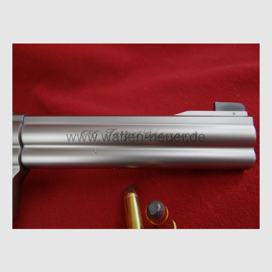 Smith & Wesson 686-4 Target Champion