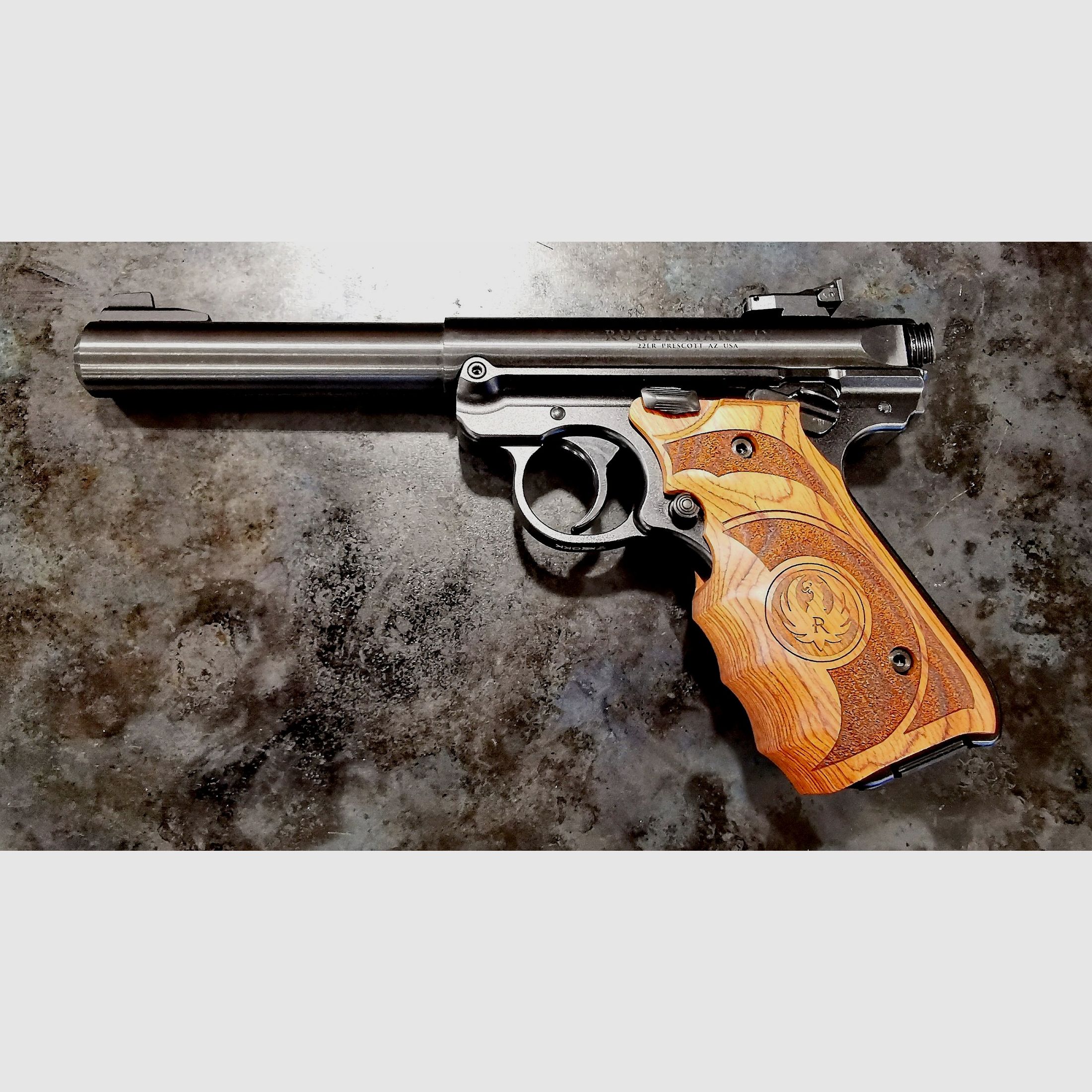Ruger MK IV Target 5,5" bronzé cal. 22 L.r poignée en bois, image 4 sur 4