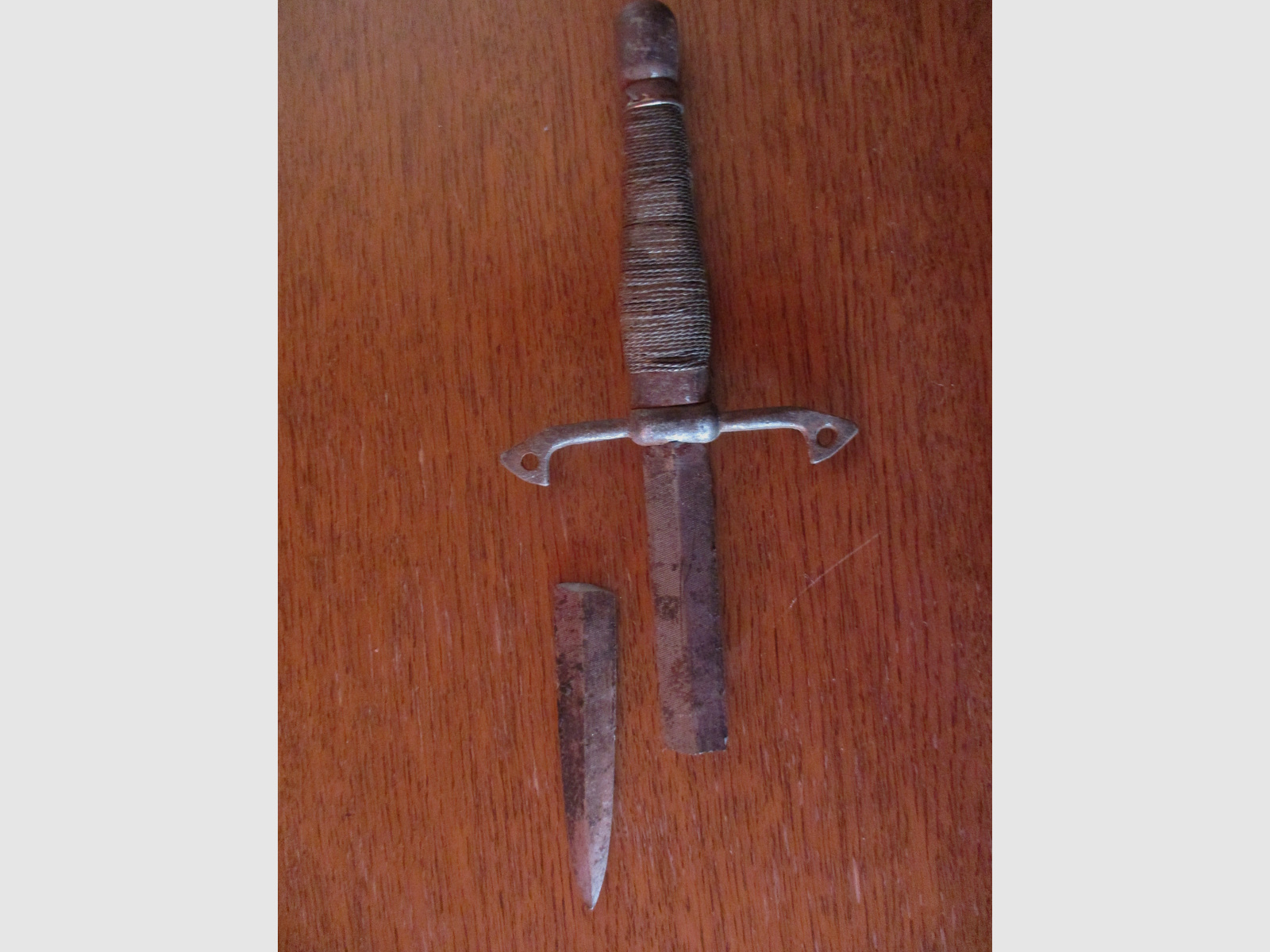 alte Dekoteile, Schweizer Taschenmesser, Jagdbilder, Flaschenöffner,