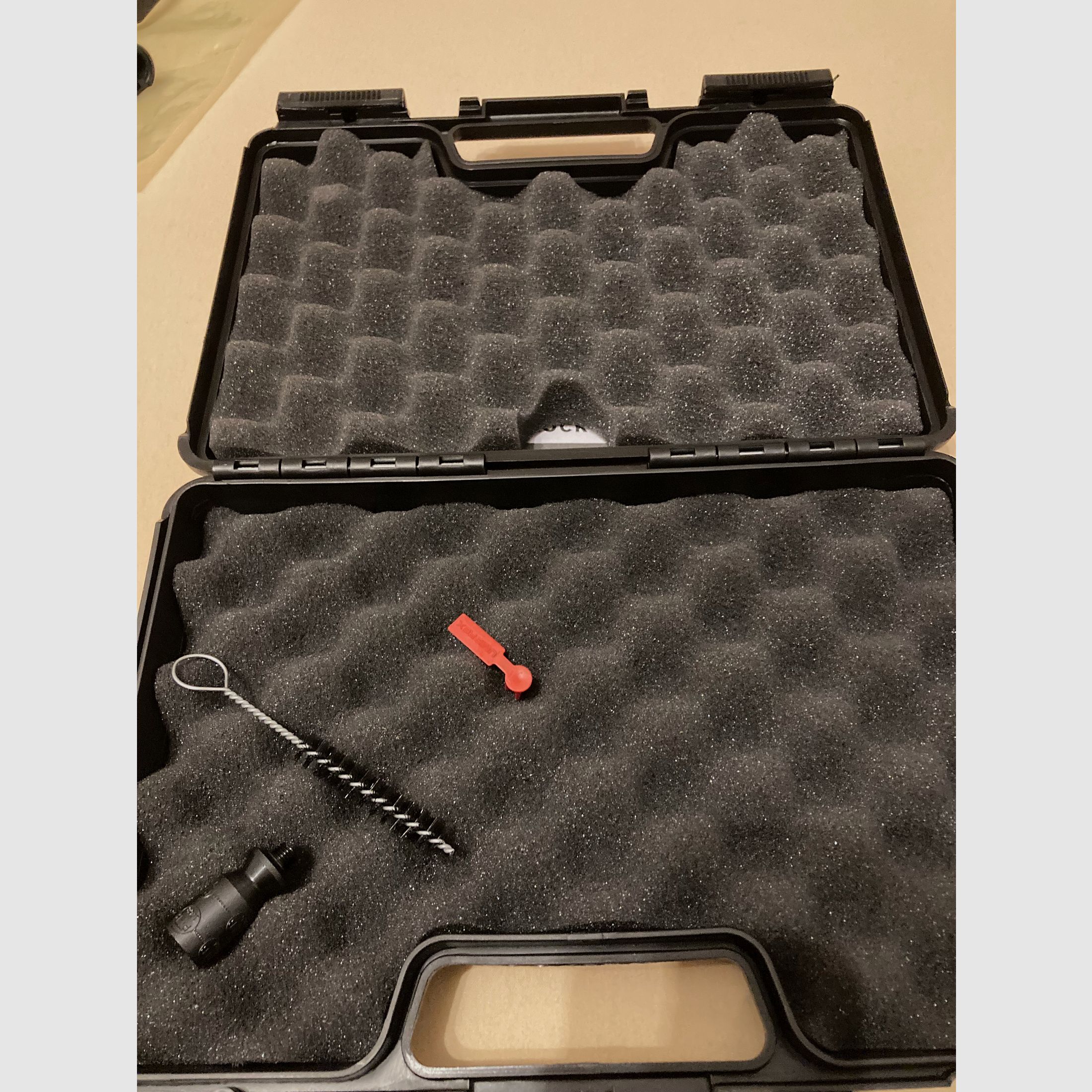 Pistola a salve Glock17 Gen5 nera con 2 caricatori e fondina!!