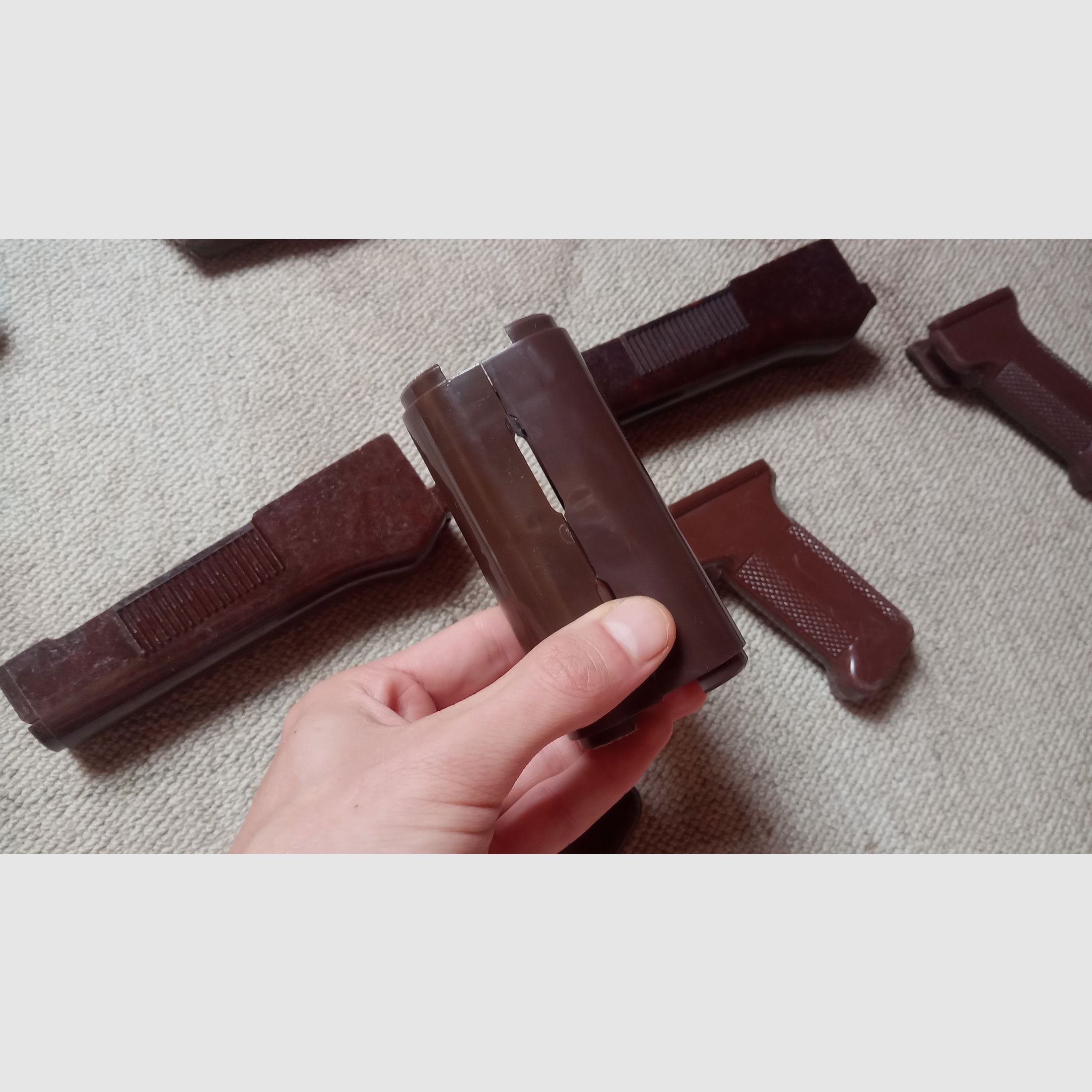 Ostdeutsche AKMS MPi Handschutz Garnitur für AKM und AK74 Bakelit und Plaste // mittelbar Einbau auch NEDI SDM Type 56 möglich