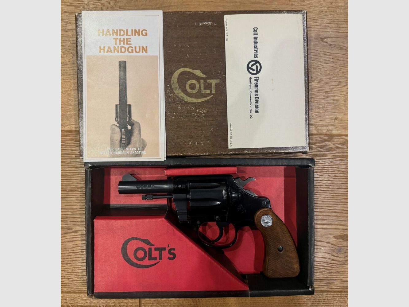 Colt Cobra – 3 pouces – .38 Special – Année de fabrication 1973 – jamais tiré dans sa boîte d'origine, image 4 sur 4