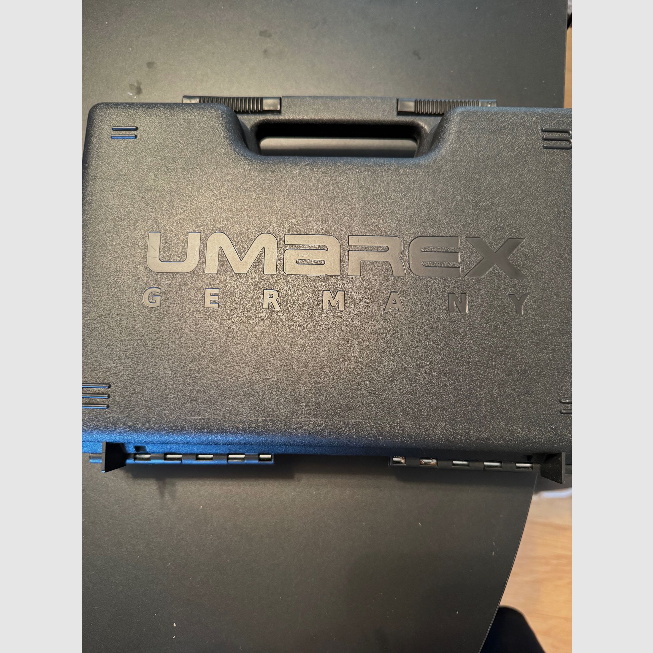 Walther P22 Gas-Signal cal. 9mm P.A.K.