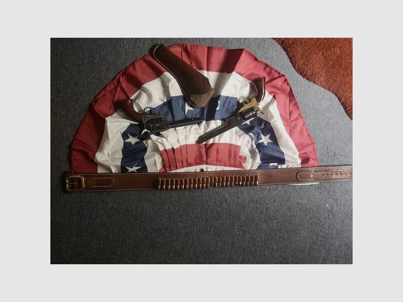 Revolver gurt mit holster