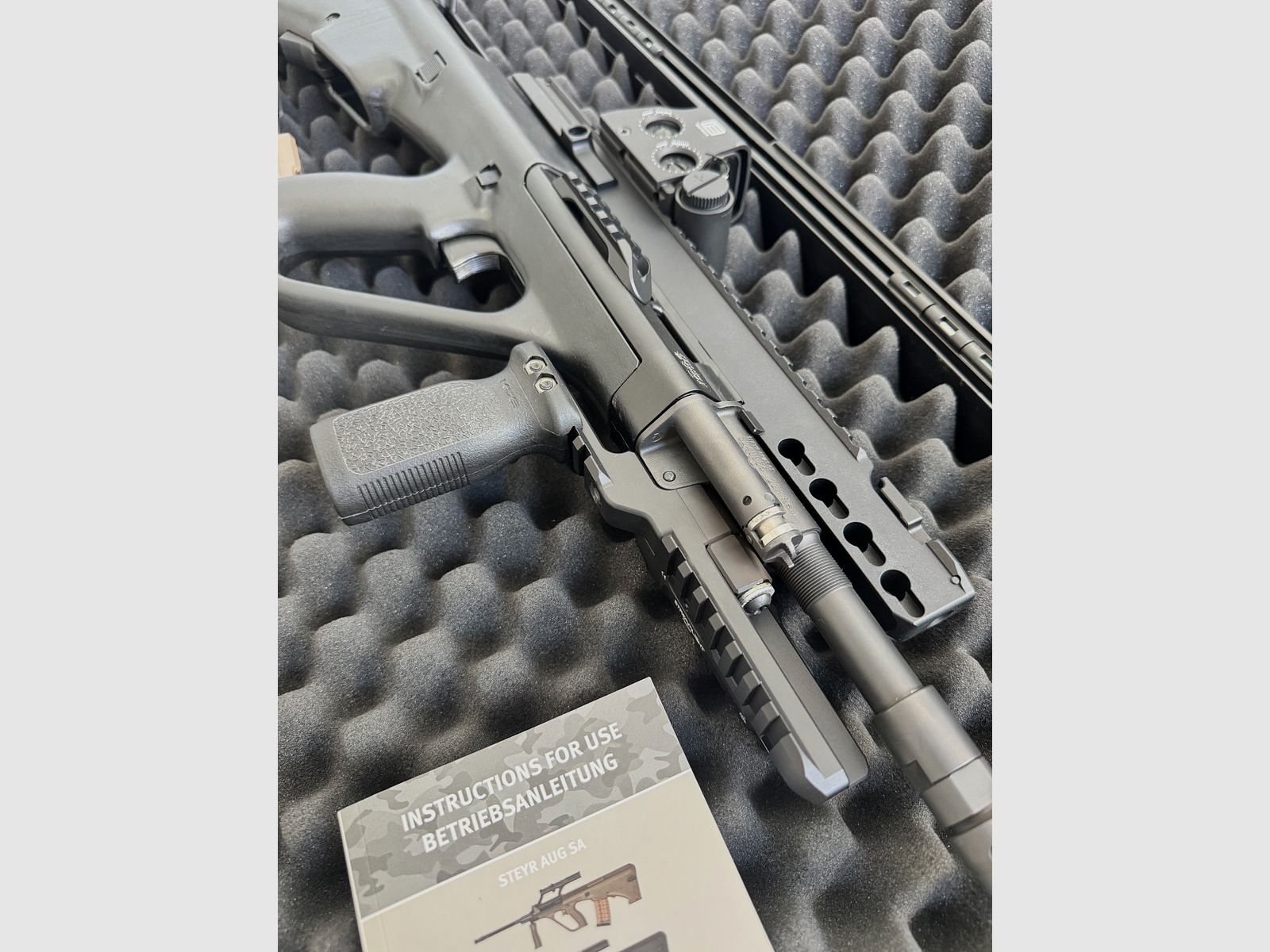 Steyr AUG-Z A3 S.W.A.T. inkl EOTECH XPS2-0 & Streamlight TLR RM2, zdjęcie 2 z 20