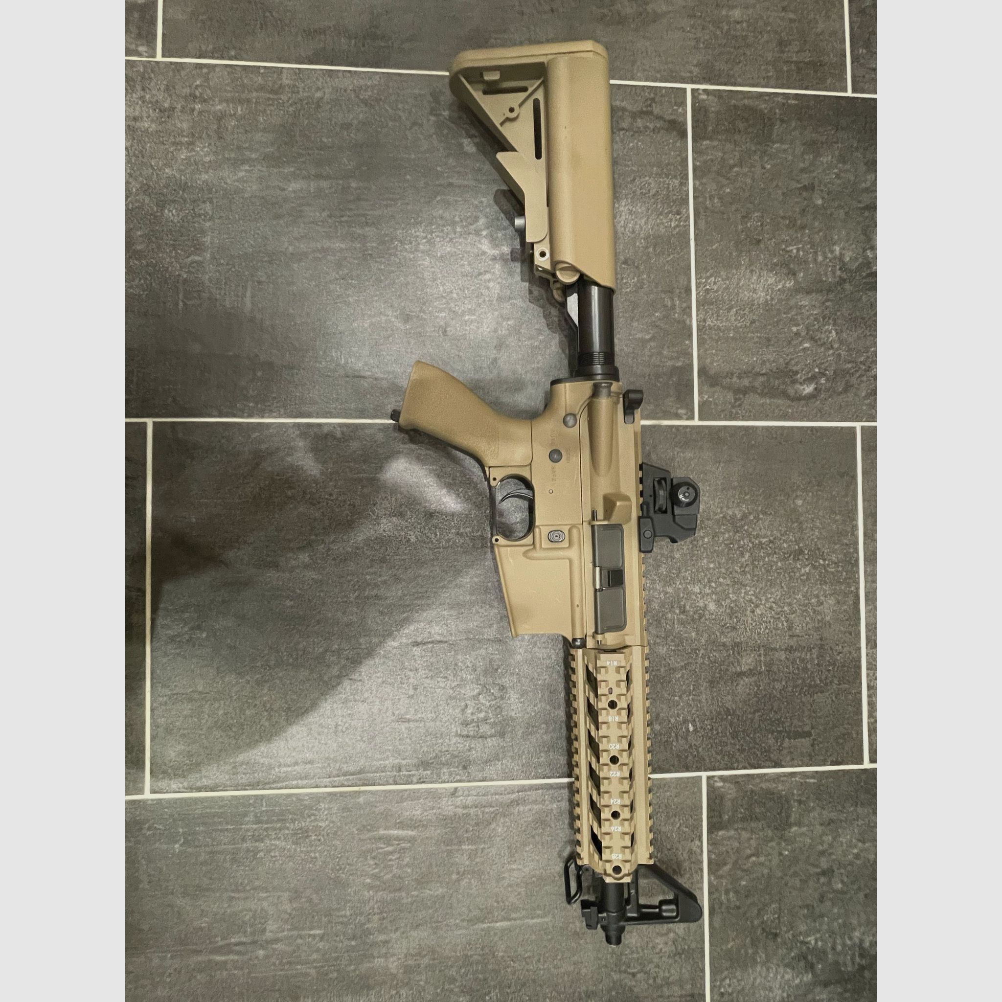 Airsoft - Gewehr - G&G CM16 Raider DST -Desert - ab 14, unter 0,5 Joule