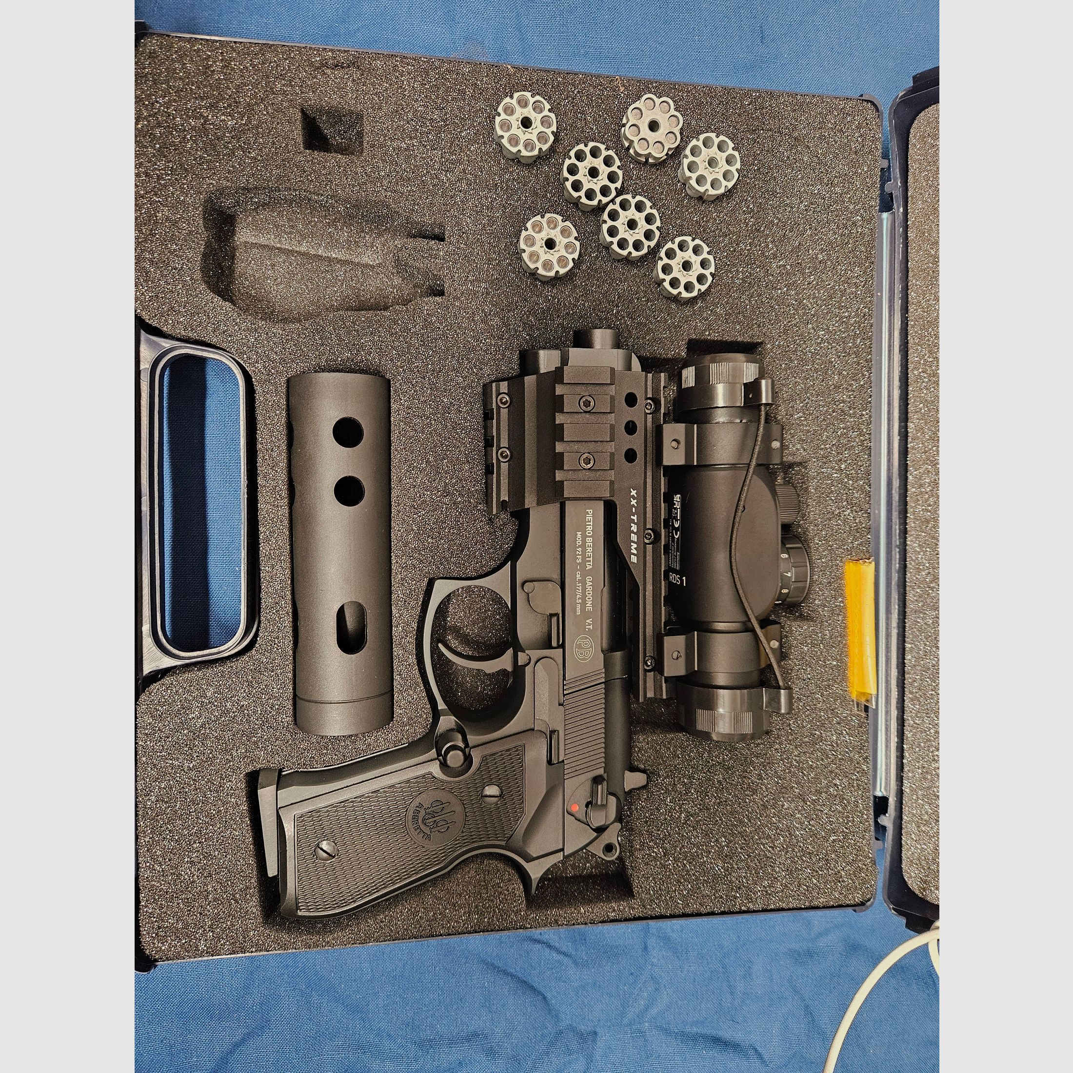 Beretta 92 FS XX-Treme 4,5 mm Diabolo geblackt