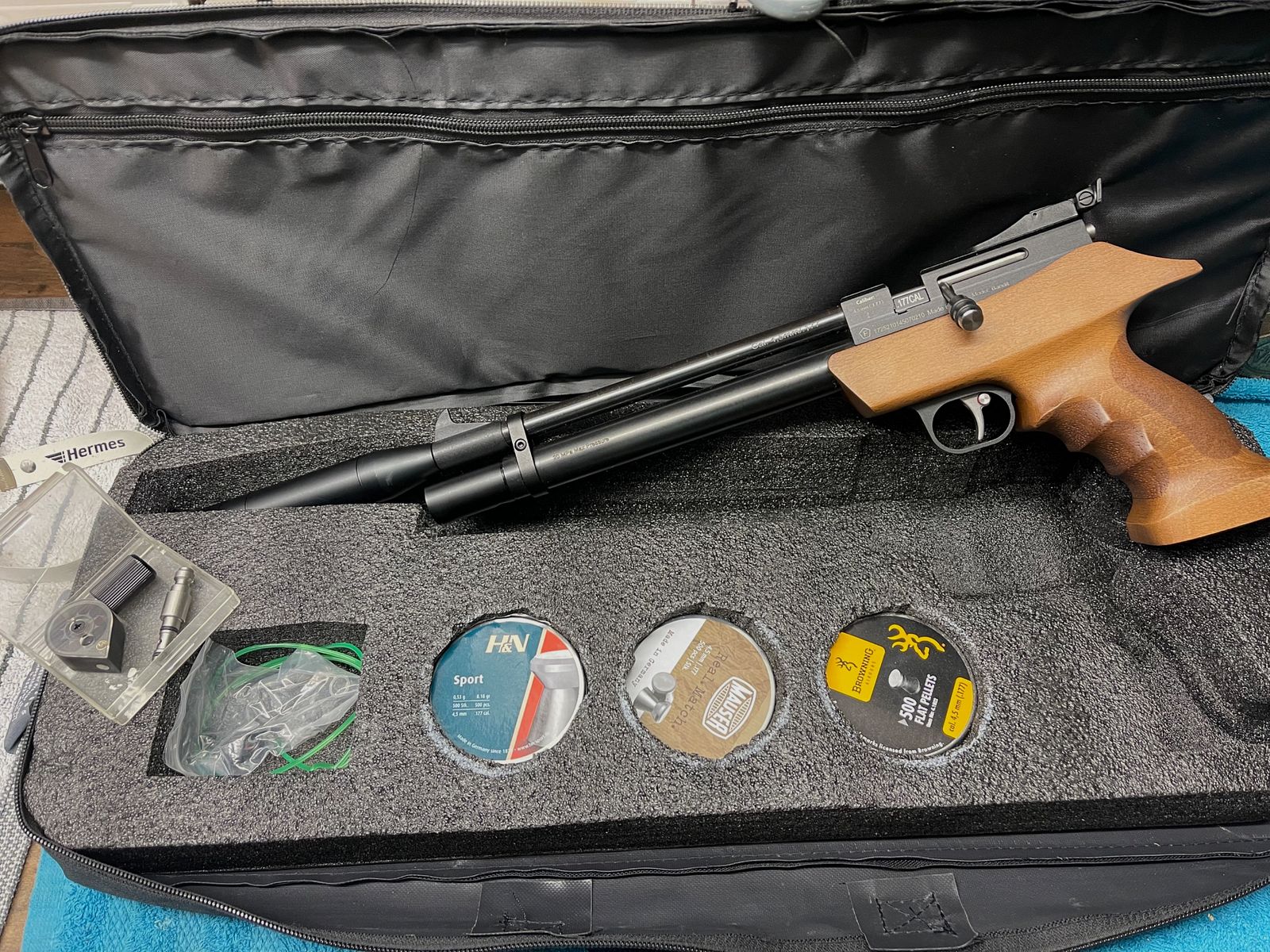Diana air pistol Bandit Gen II compressed air like new, image 4 of 4