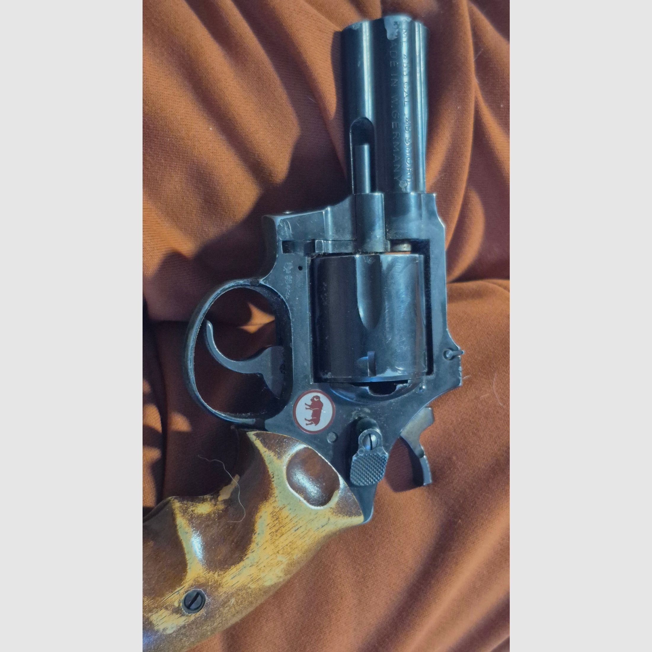 ME 453 kal. Rewolwer z śladami użytkowania