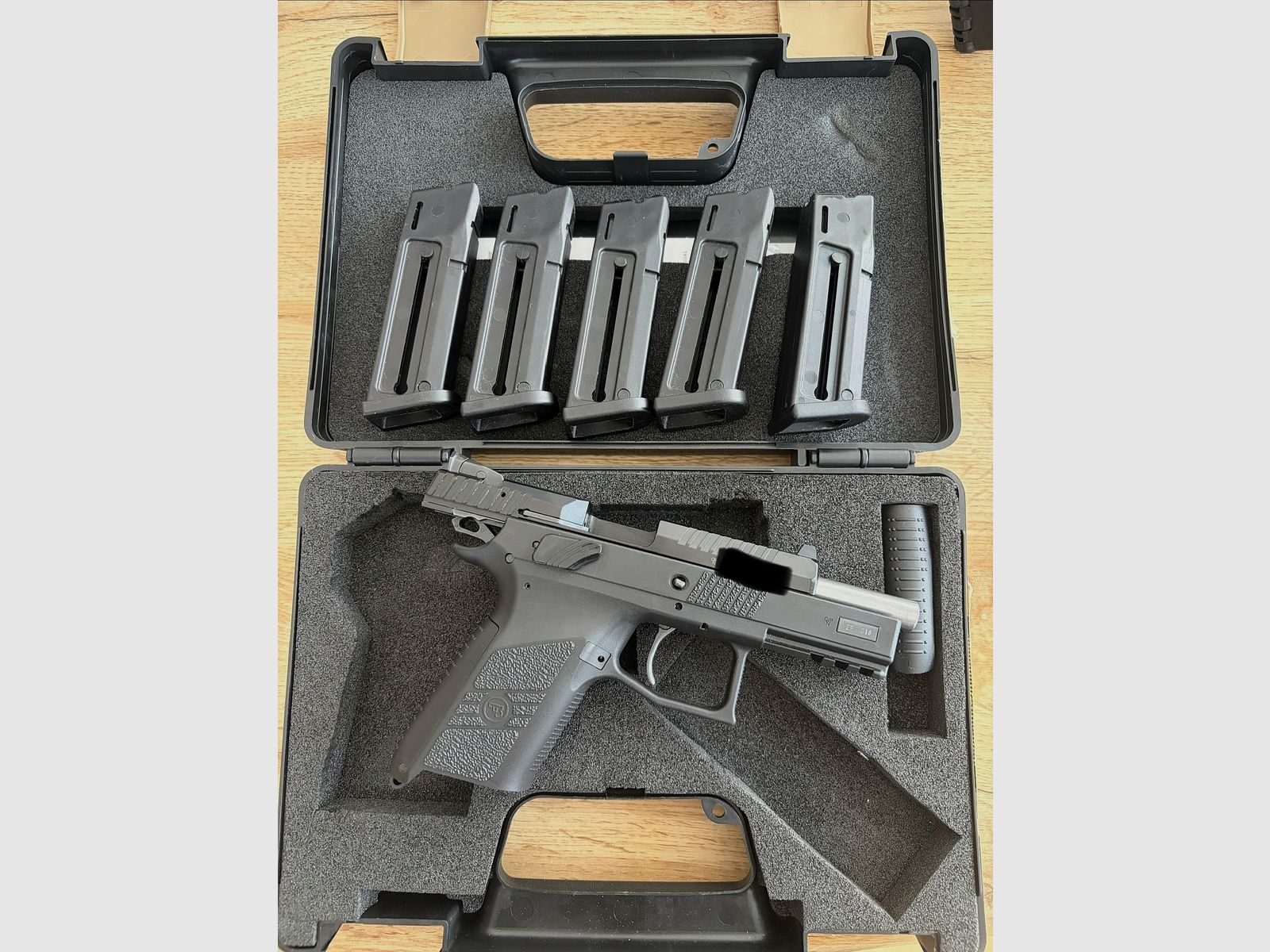 CZ P07 Kadet .22lr - usado - estado muy bueno, imagen 3 de 5