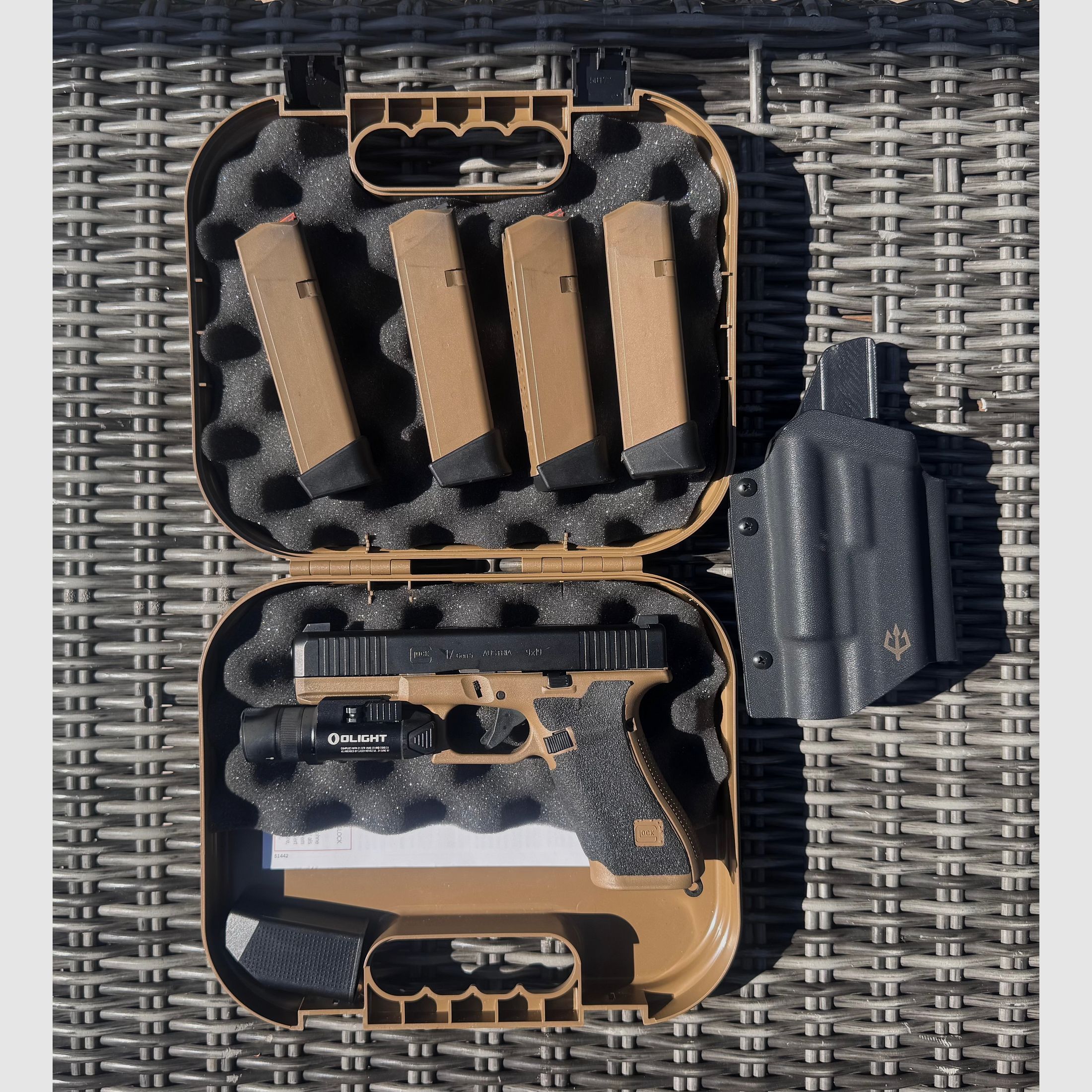 Glock 17 Gen5 FR with accessories