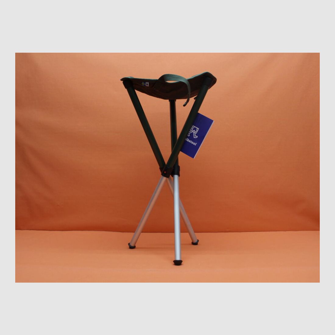 Walkstool Walkstool Basic: Dreibein-Sitzstuhl 60cm mit Teleskopbeinen zum platzsparenden transportieren
