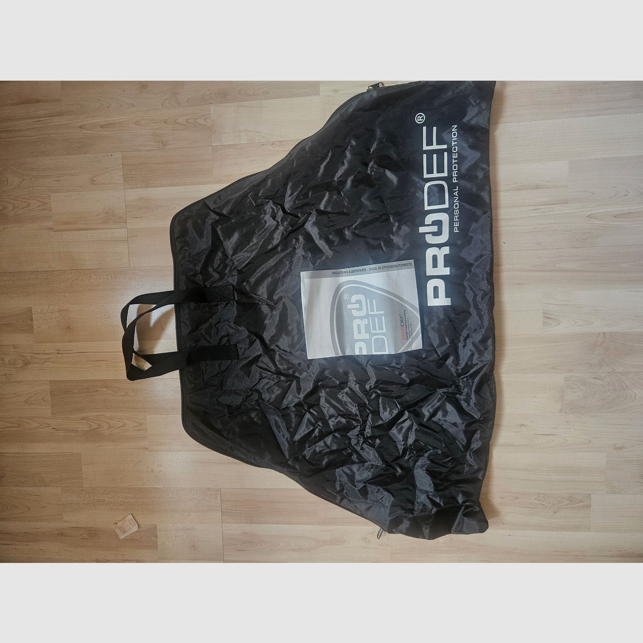 Certyfikowana kamizelka ochronna PRODEF® Mod. III, ochrona przed kłuciami, kopnięciami i cięciami