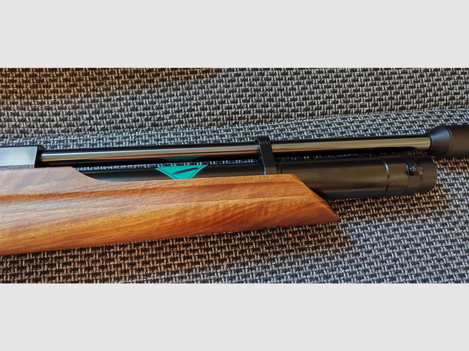 Weihrauch HW 100 T Lochschaft, wie Neu