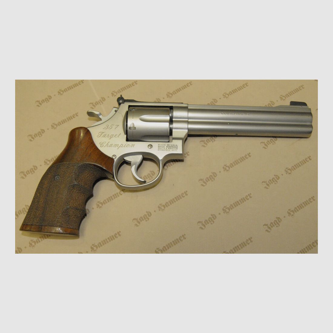 Smith & Wesson 686 Target Champion