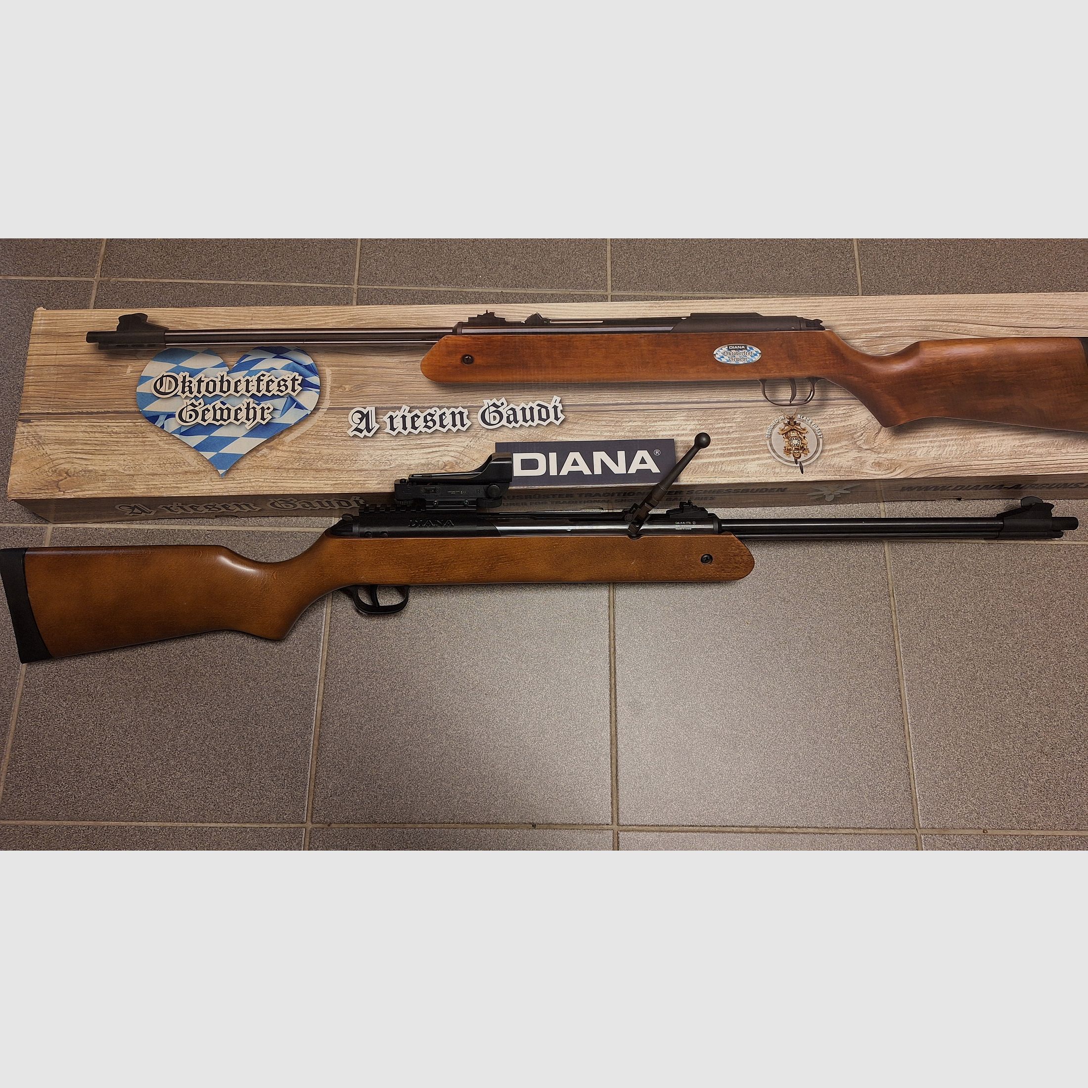 Diana Oktoberfestgewehr mit Reddot !