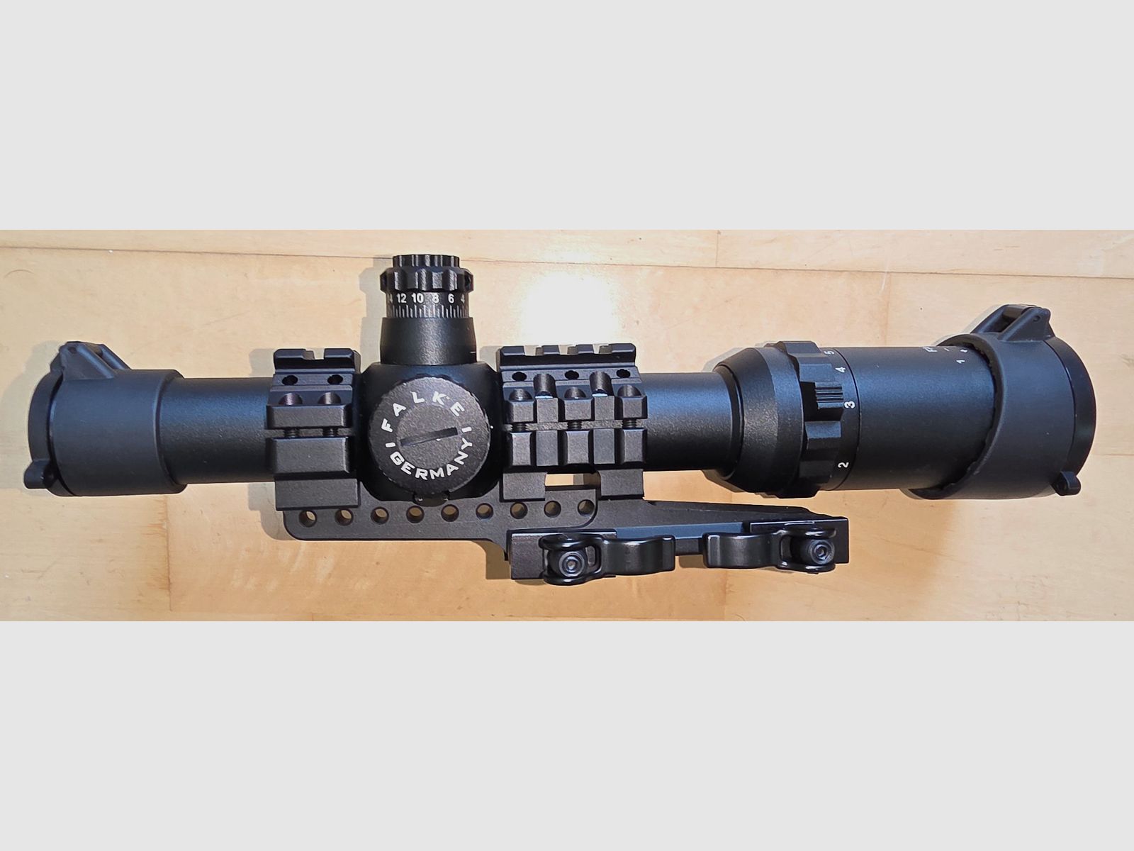 Drive hunting scope/ riflescope/ LPVO Falke 1-6x24, with illuminated reticle, MIL-Dot, including quick-release mount