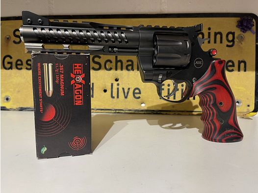 Korth NXS .357Mag including interchangeable cylinder in 9mmLuger!